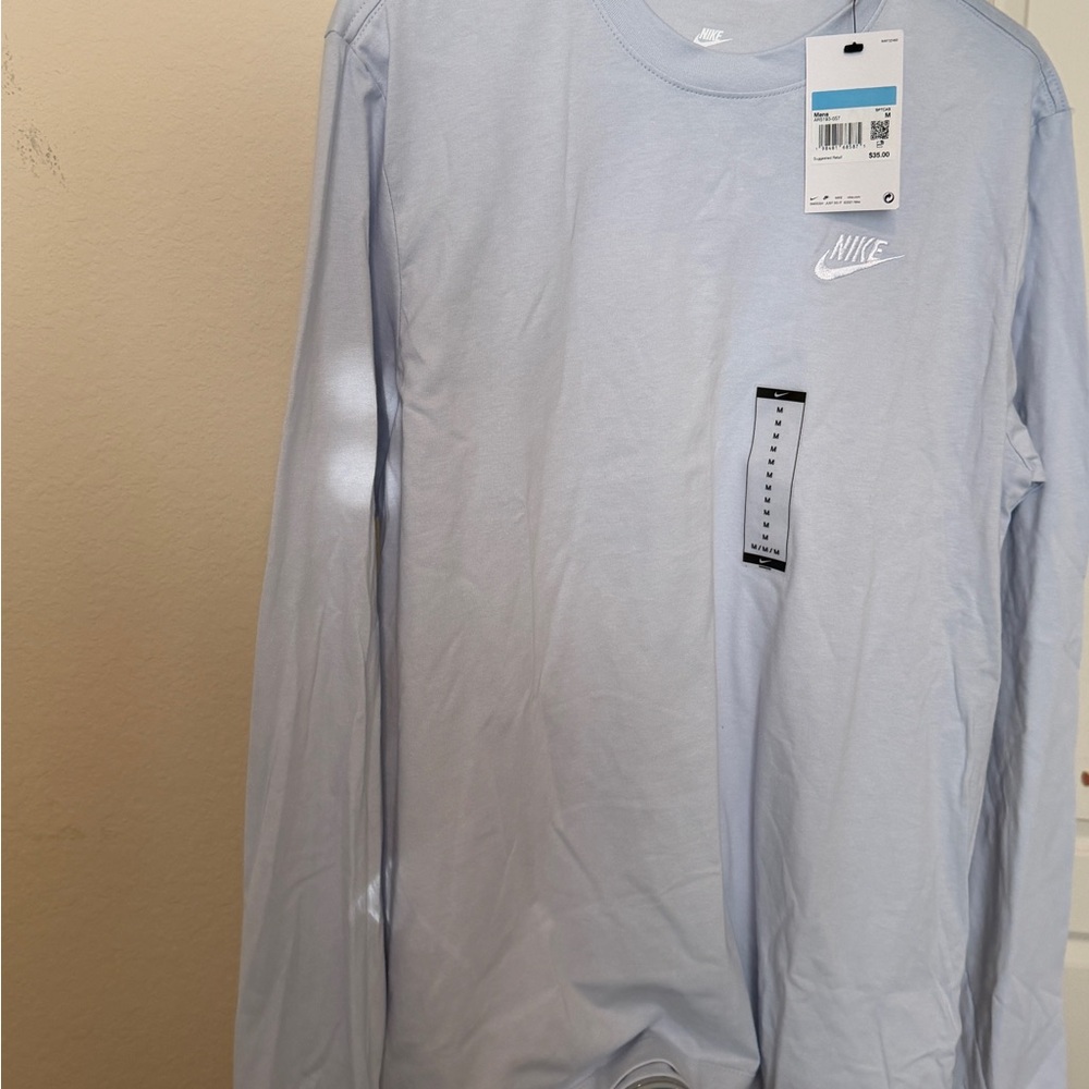 NWT Nike Men's Sky Blue Long Sleeve Tee